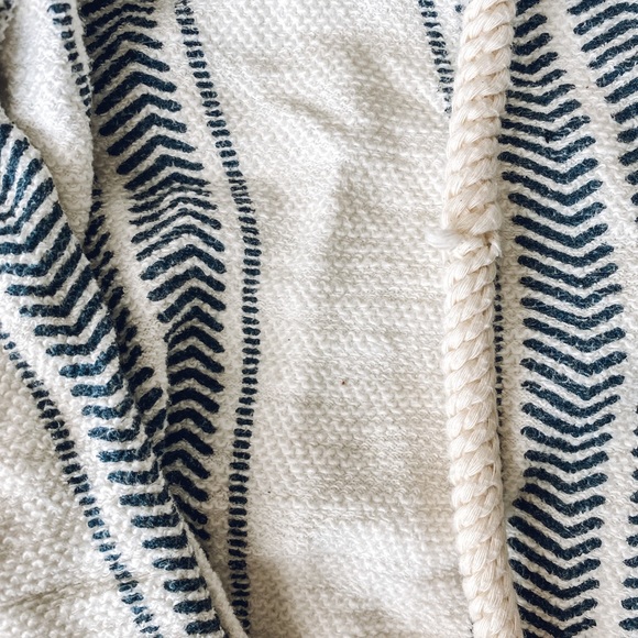 Hooded Poncho Sweatshirt - Picture 4 of 6